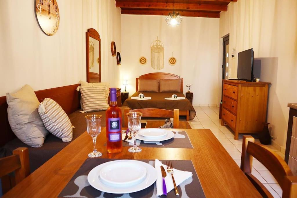 Olga'S Front Yard Apartment Chania  ภายนอก รูปภาพ