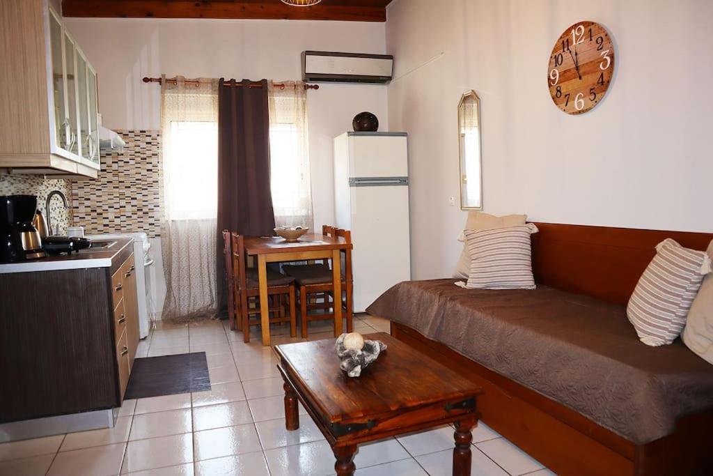Olga'S Front Yard Apartment Chania  ภายนอก รูปภาพ